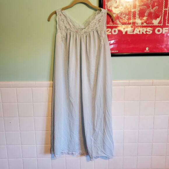 Vintage 80s Kawaii Cute Pastel Blue Lace Nightgown and Robe Set Size Medium - Picture 2 of 11